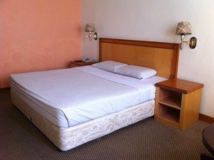 Garden Hotel Batu Pahat Exterior photo